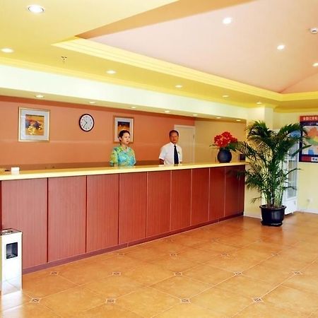 Home Inn Shenzhen Dongmen Hubei Subway Branch Exterior foto